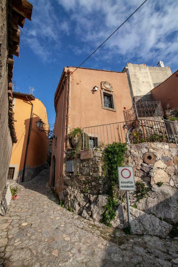 Casa La Rocca Holiday home Forza d'Agro