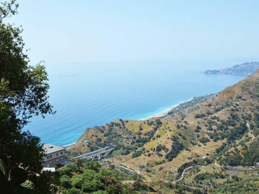 Holiday home Casa La Rocca Forza d'Agro