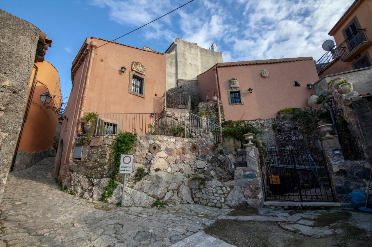 Casa La Rocca * Forza d'Agro